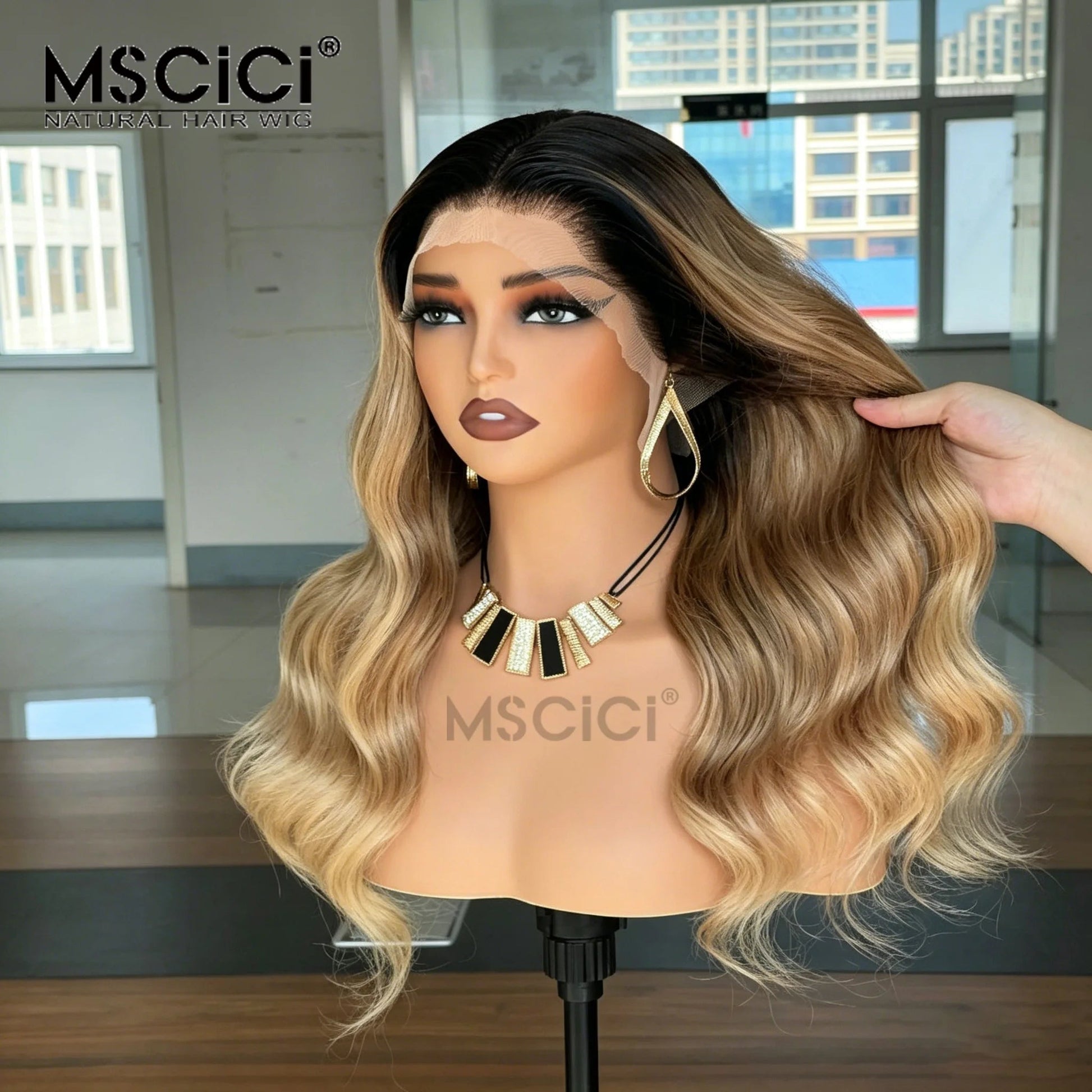 Raw Vietnamese Human Hair for Loose Wave 13X6 Transparent Lace Glueless Wig with Pre-Plucked Natural Hairline for White Women - VANN'D